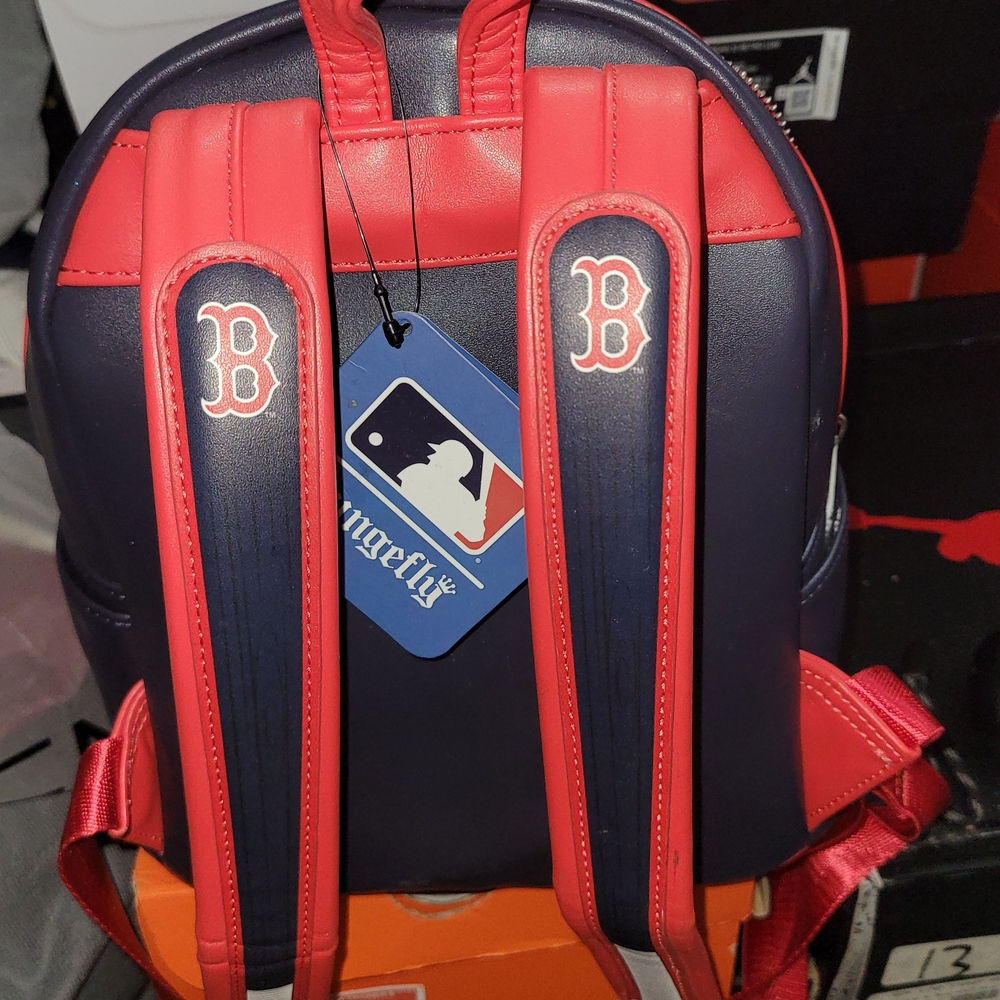 Loungefly Red Sox Backpack - Picture 3 of 7
